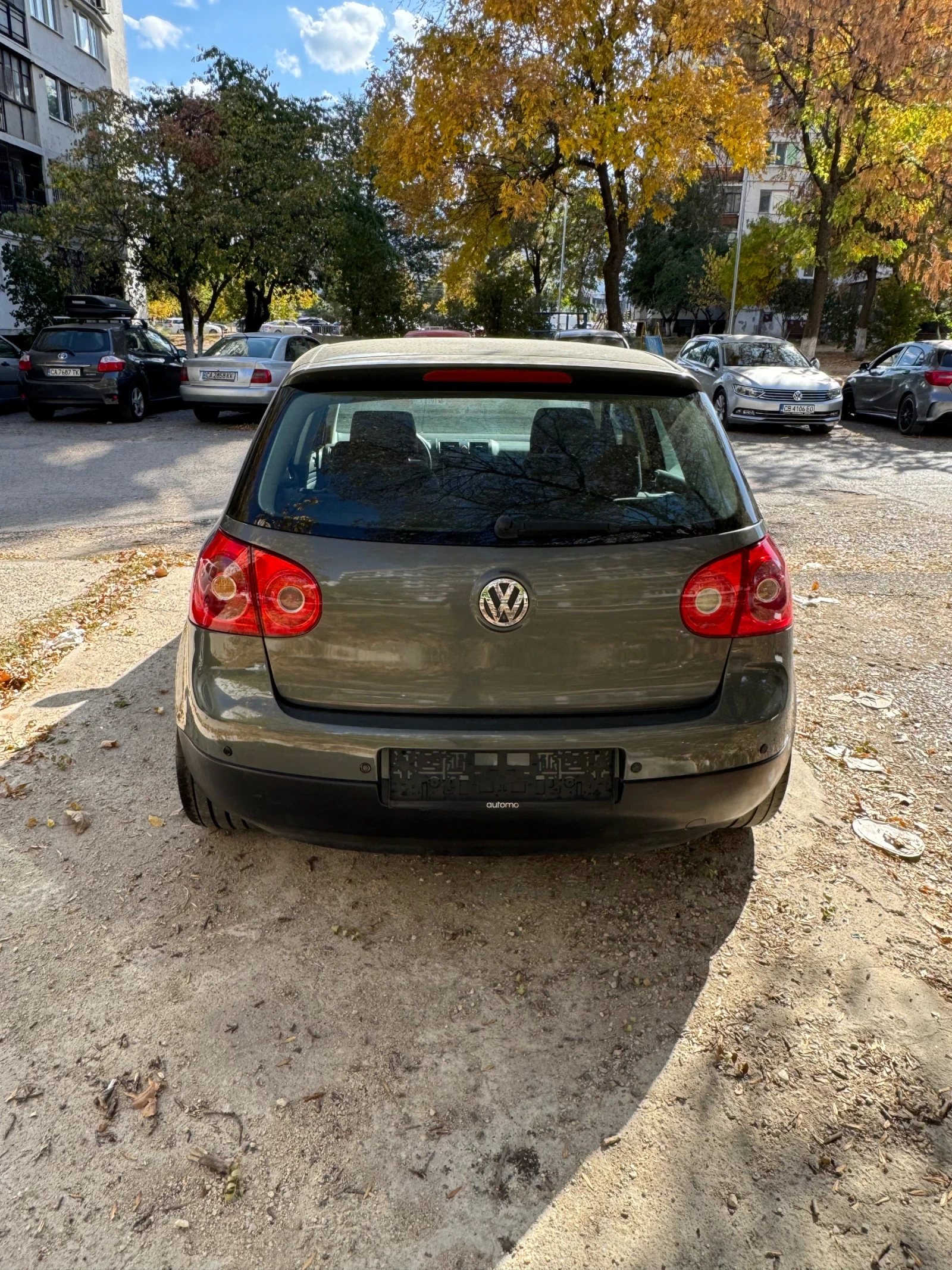 VW Golf 1.6-бензин , снимка 5 - Автомобили и джипове - 56442571