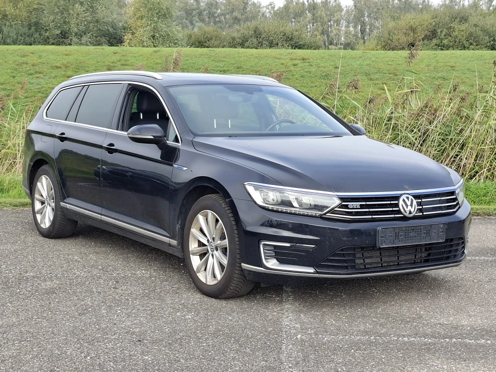VW Passat Variant GTE 1.4 TSI Highline