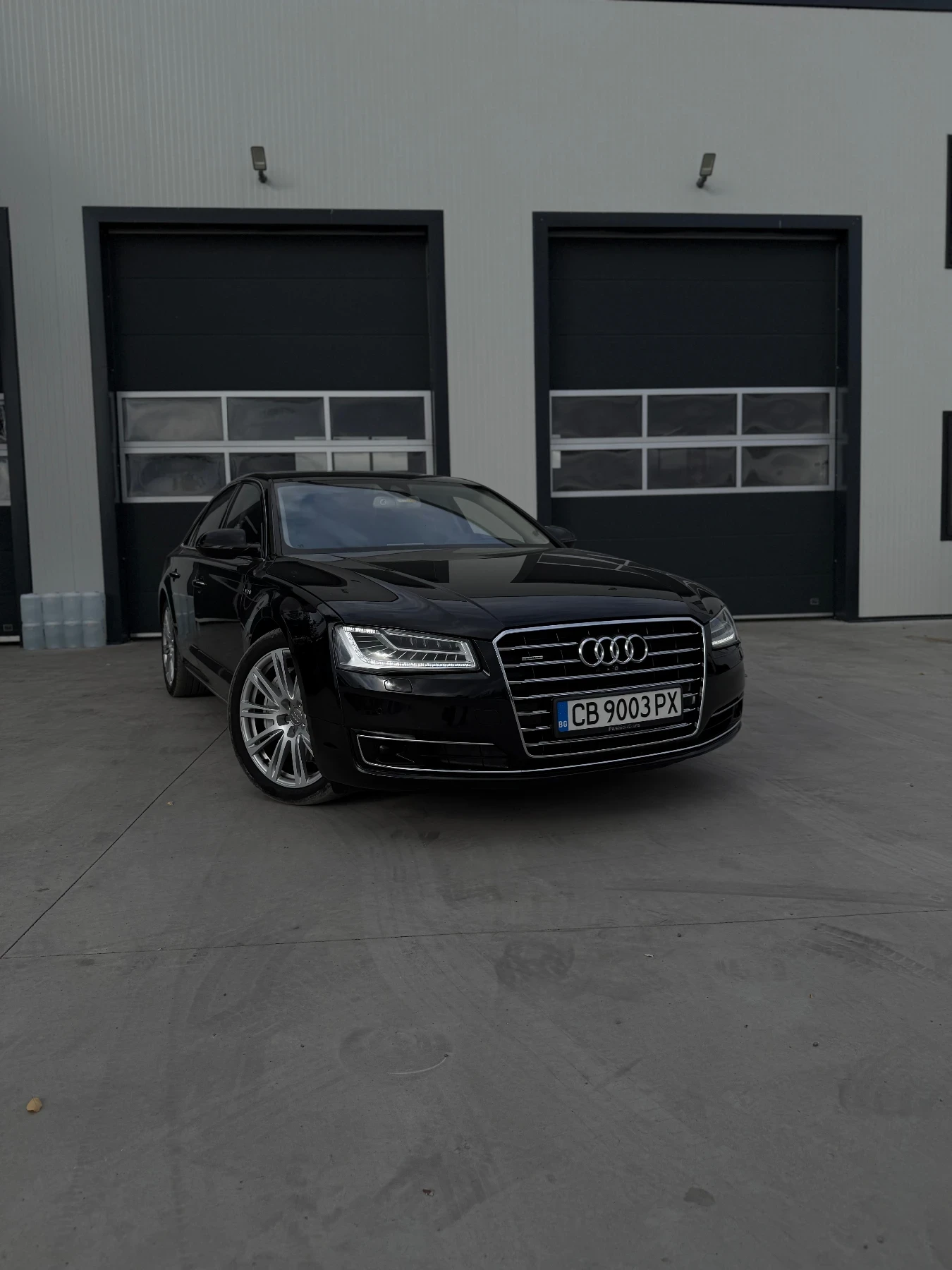 Audi A8, снимка 2 - Автомобили и джипове - 56721655
