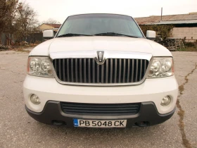 Lincoln Navigator 180-inch Stretch Limousine by Empire , снимка 6