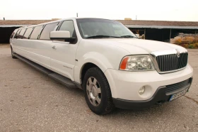 Lincoln Navigator 180-inch Stretch Limousine by Empire , снимка 1