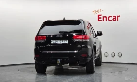 Jeep Grand cherokee 3.6* V6* 8ZF* OVERLAND* ДИСТРОНИК* ОБДУХВАНЕ* КАМЕ, снимка 4