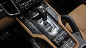 Porsche Cayenne GTS* ЕЛ. БАГАЖНИК* ПОДГРЕВ ВОЛАН* ЛЮК* КРАЙНА ЦЕНА, снимка 9