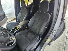 Volvo XC40, снимка 11