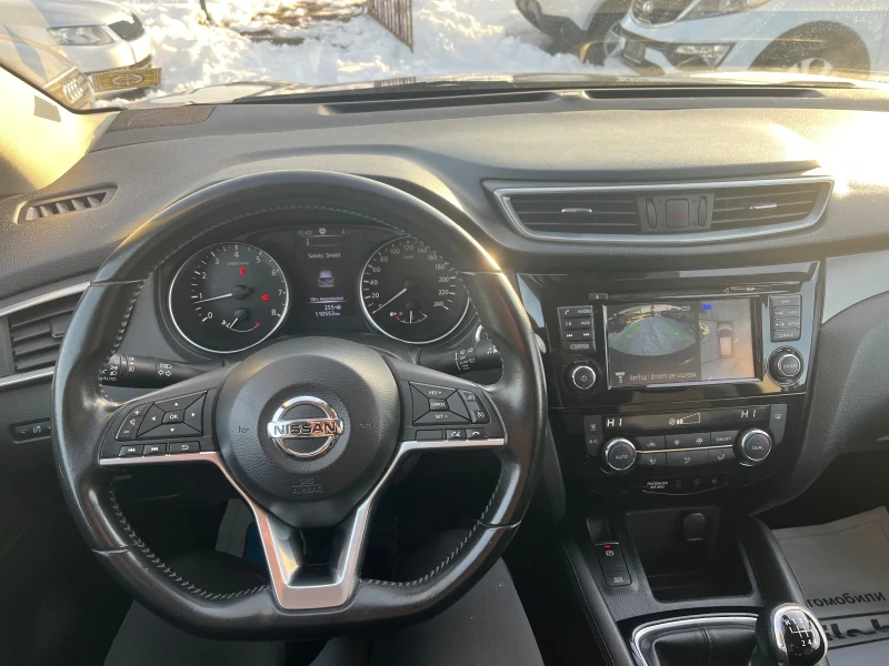 Nissan Qashqai 1.2i Tekna Full 110h.km, снимка 8 - Автомобили и джипове - 48493433