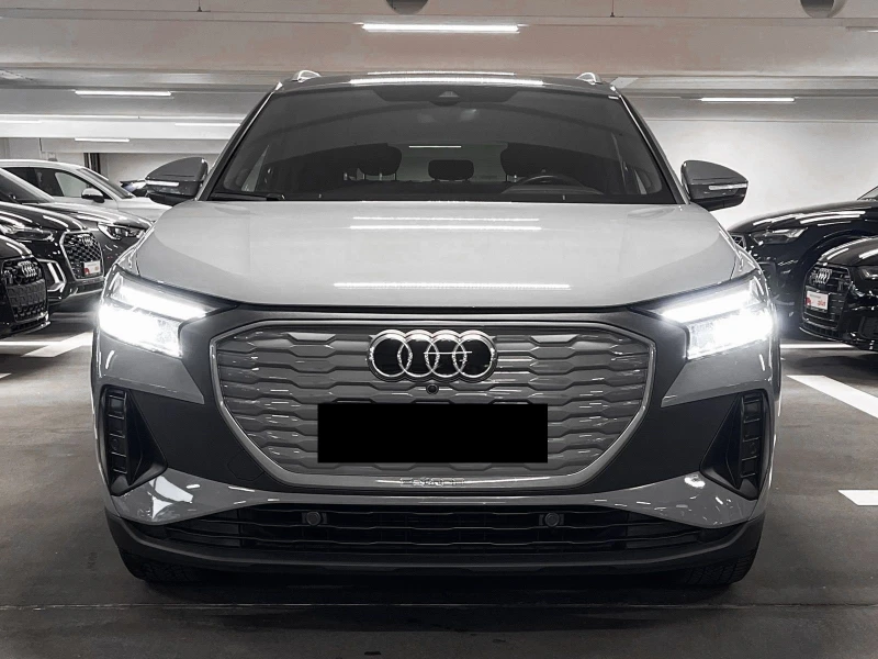 Audi Q4 40 E-TRON/ ACC/ VIRTUAL COCKPIT/ LED/ PDC/ 19/, снимка 2 - Автомобили и джипове - 48603346