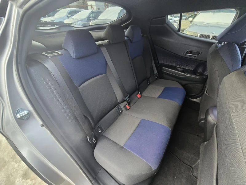 Toyota C-HR 1.8 Hybrid E-CVT Style , снимка 14 - Автомобили и джипове - 53099201