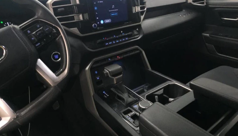 Toyota Tundra, снимка 5 - Автомобили и джипове - 53260258