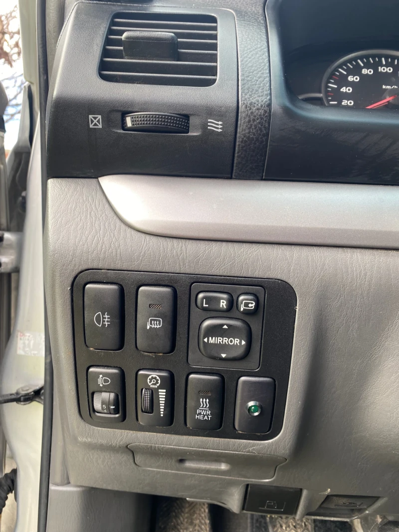 Toyota Land cruiser J120 283000км РЕАЛНИИ, снимка 12 - Автомобили и джипове - 53396075