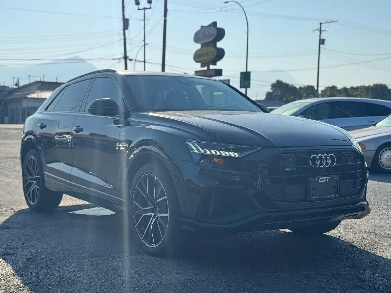 Audi Q8 Sline* HeadUp* Обдух* Bang&Olufsen - изображение 3