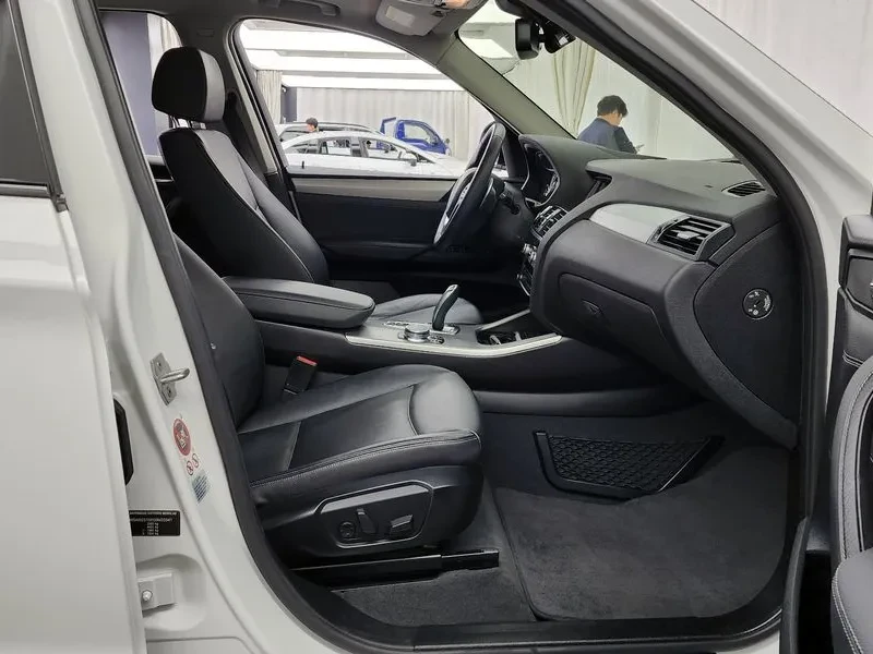 BMW X3 2.0d, снимка 11 - Автомобили и джипове - 55347751