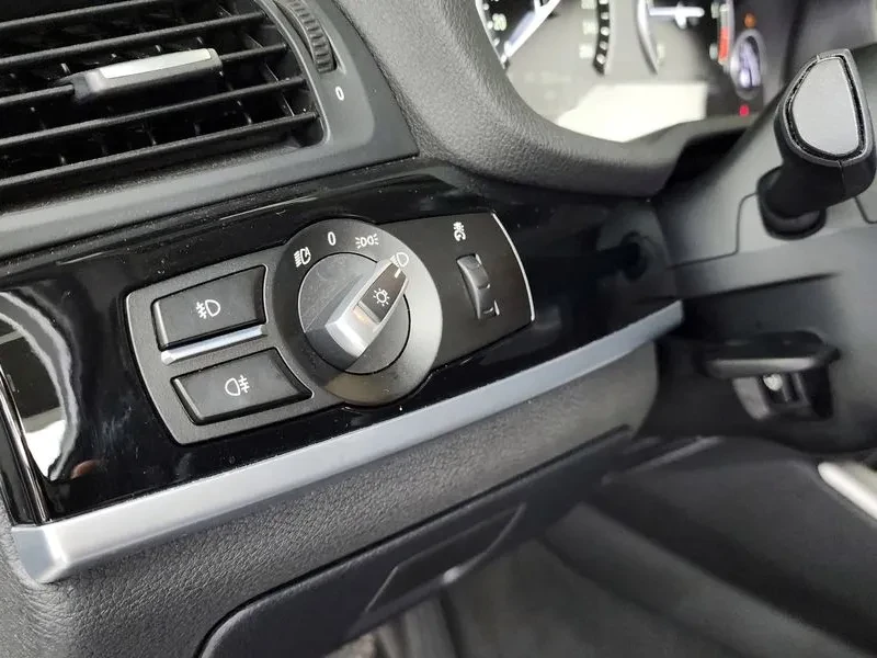BMW X3 2.0d, снимка 16 - Автомобили и джипове - 55347751