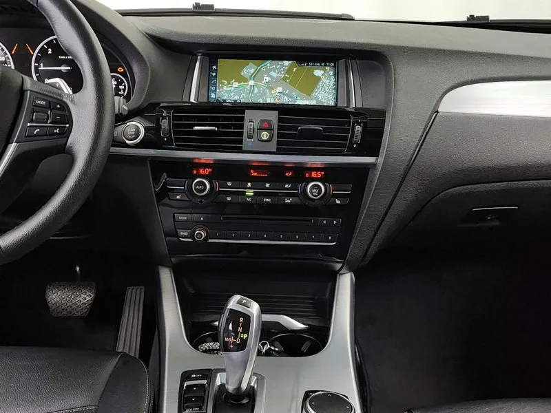 BMW X3 2.0d, снимка 14 - Автомобили и джипове - 55347751