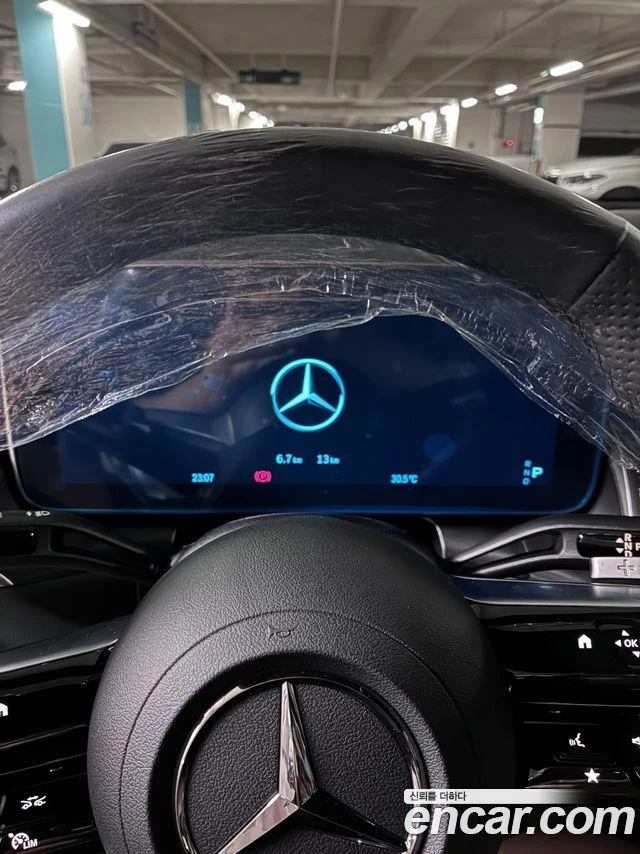 Mercedes-Benz GLC 300, снимка 6 - Автомобили и джипове - 56077600