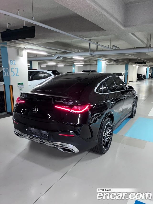 Mercedes-Benz GLC 300, снимка 2 - Автомобили и джипове - 56077600