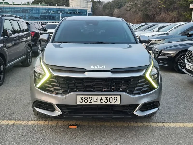 Kia Sportage Diesel 2.0 4Wd Trendy, снимка 2 - Автомобили и джипове - 56126597
