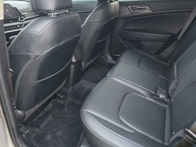 Kia Sportage Diesel 2.0 4Wd Trendy, снимка 17 - Автомобили и джипове - 56126597