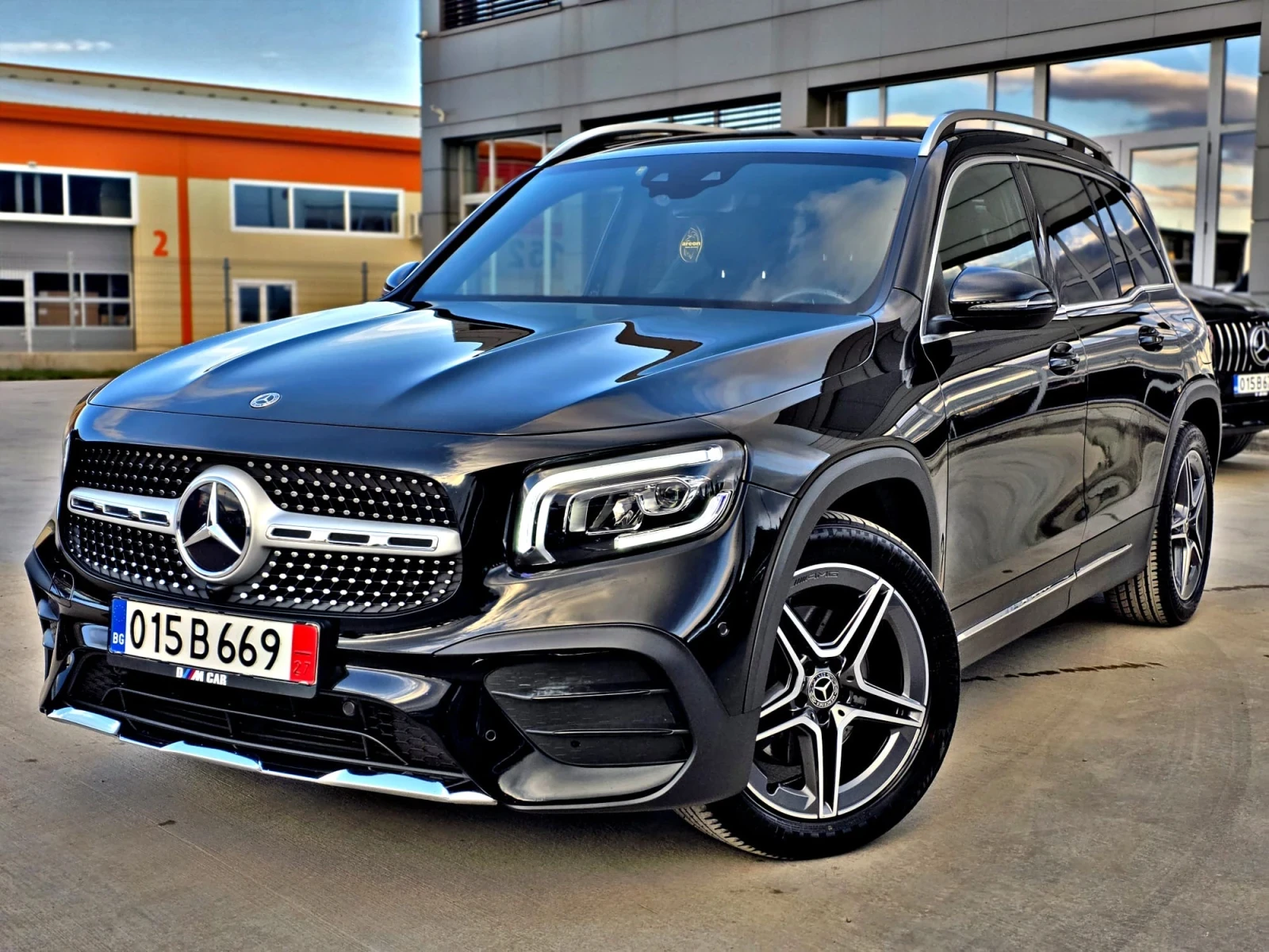 Mercedes-Benz GLB * AMG* HEAD-UP* 4-MATIC* , снимка 1