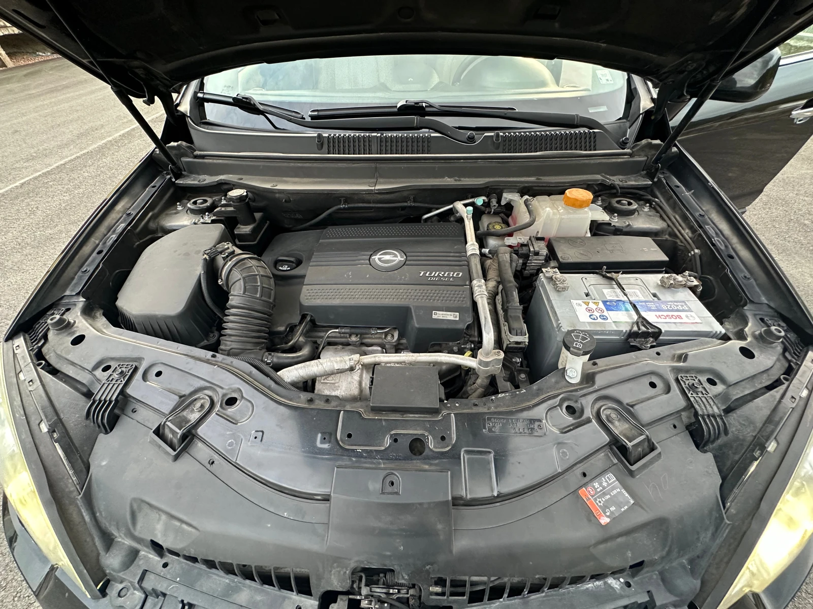 Opel Antara 2.2d 4x4, снимка 7 - Автомобили и джипове - 53925426