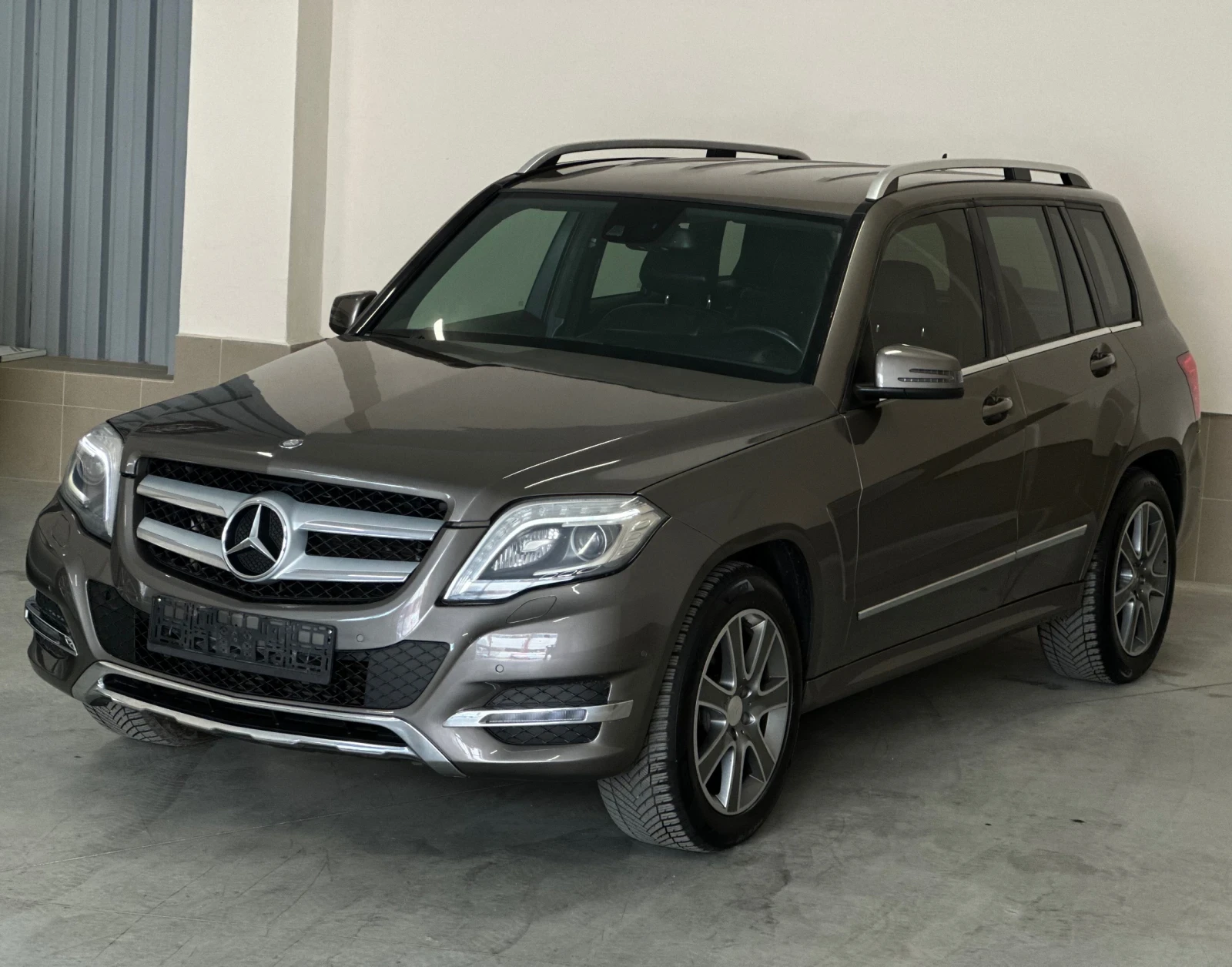 Mercedes-Benz GLK Facelift//220d/Full* LED/Automatic/Обслужен/Уникат, снимка 6 - Автомобили и джипове - 54217959