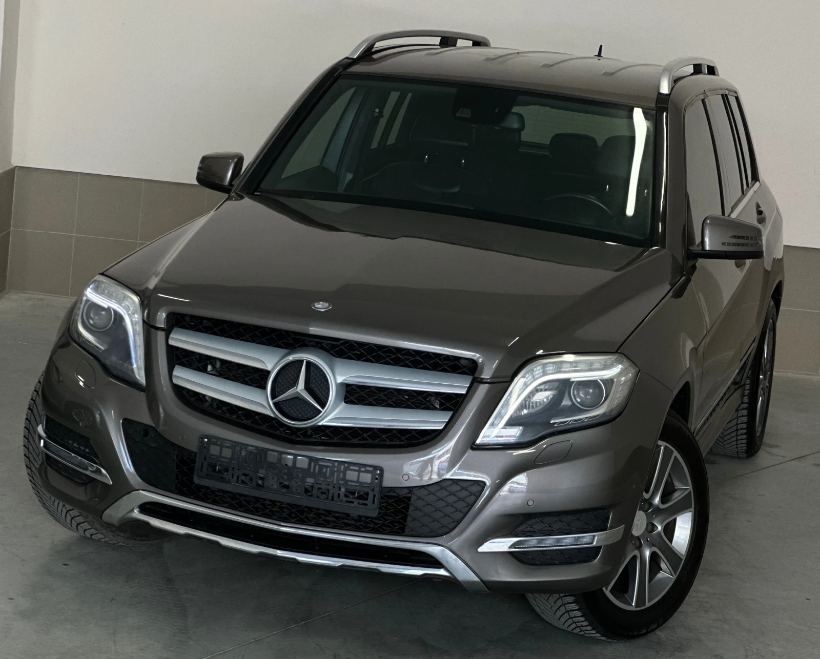 Mercedes-Benz GLK Facelift//220d/Full* LED/Automatic/Обслужен/Уникат, снимка 4 - Автомобили и джипове - 54217959