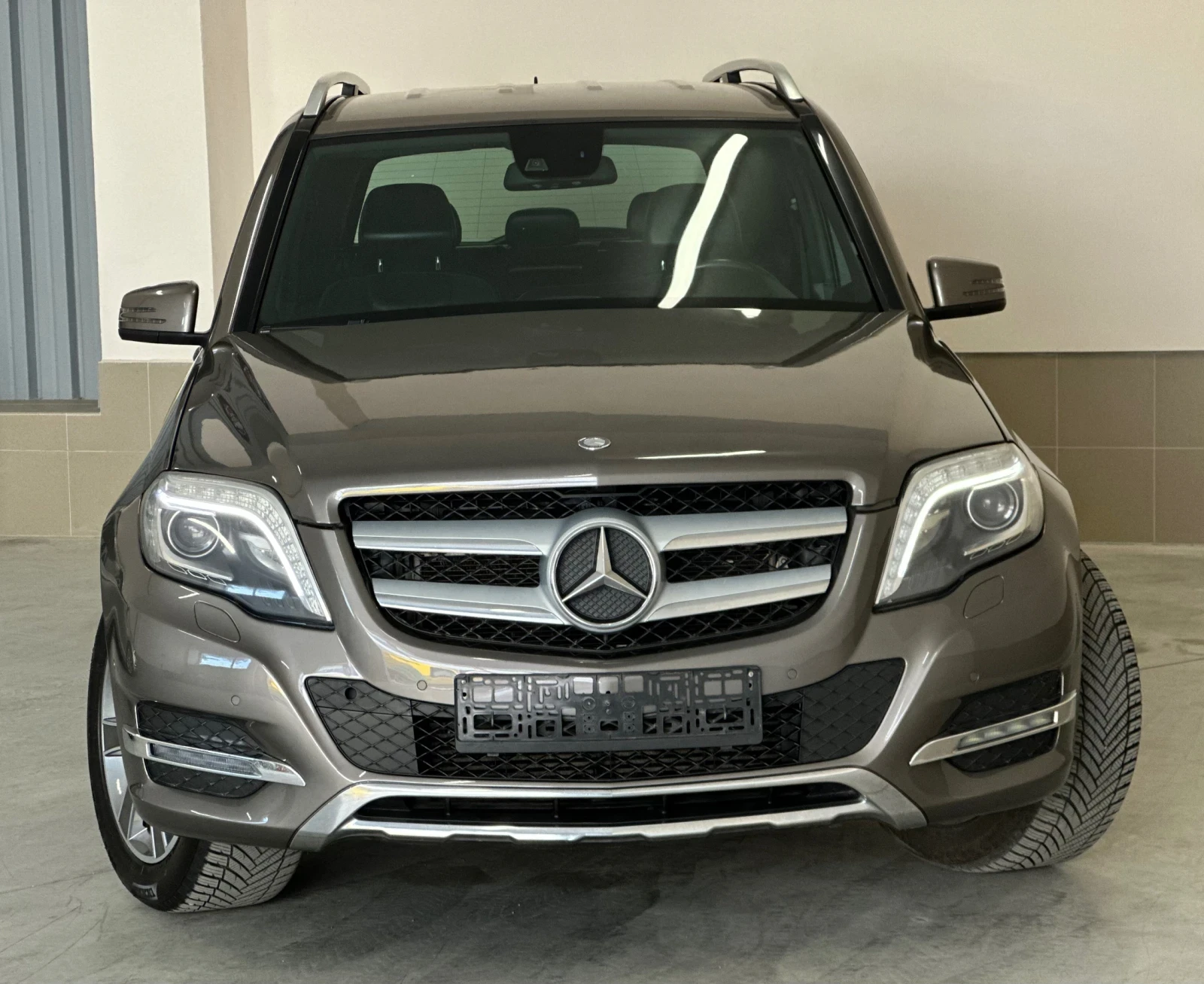 Mercedes-Benz GLK Facelift//220d/Full* LED/Automatic/Обслужен/Уникат, снимка 2 - Автомобили и джипове - 54217959