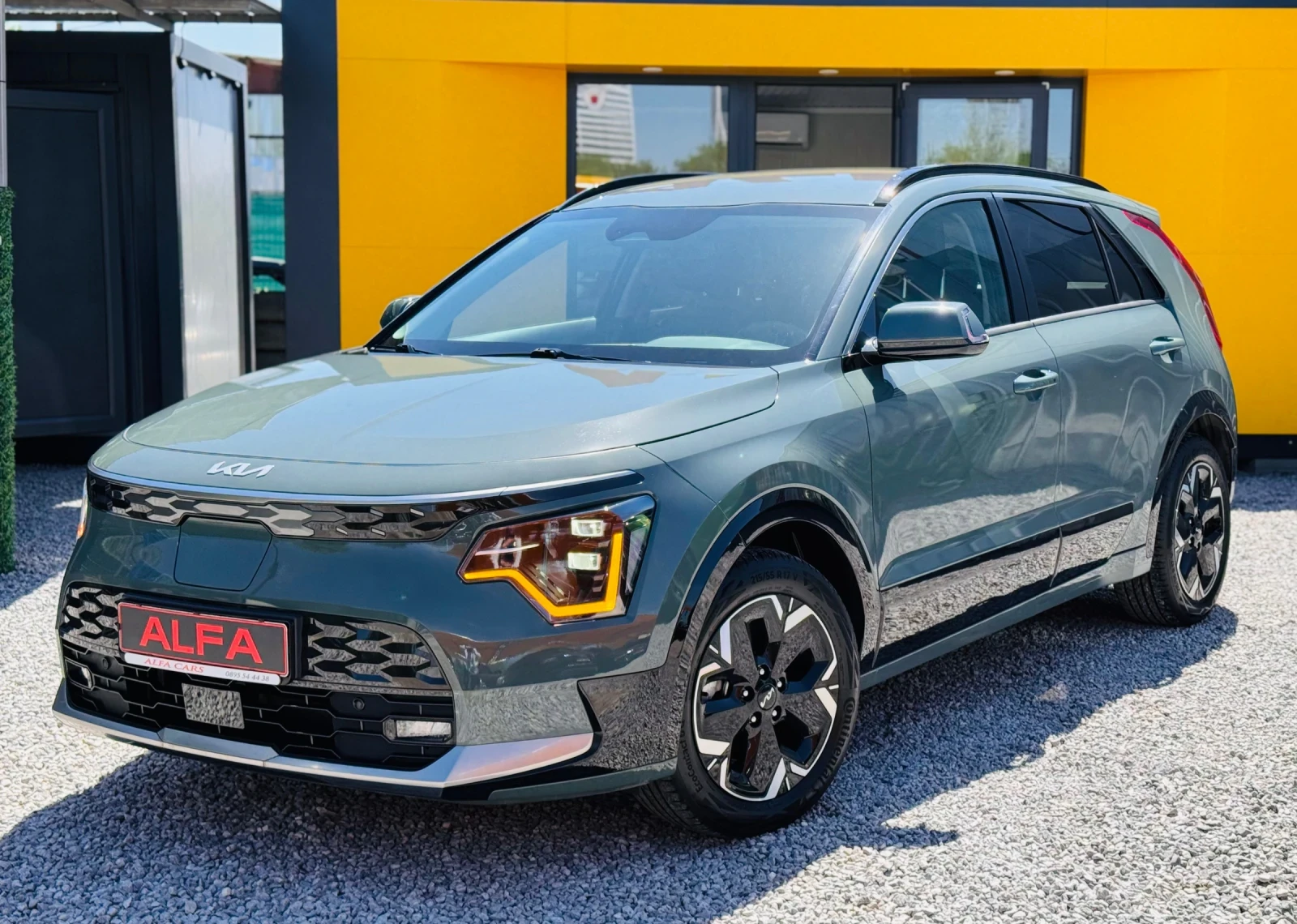 Kia Niro КАПАРИРАНА///, снимка 3 - Автомобили и джипове - 54333085