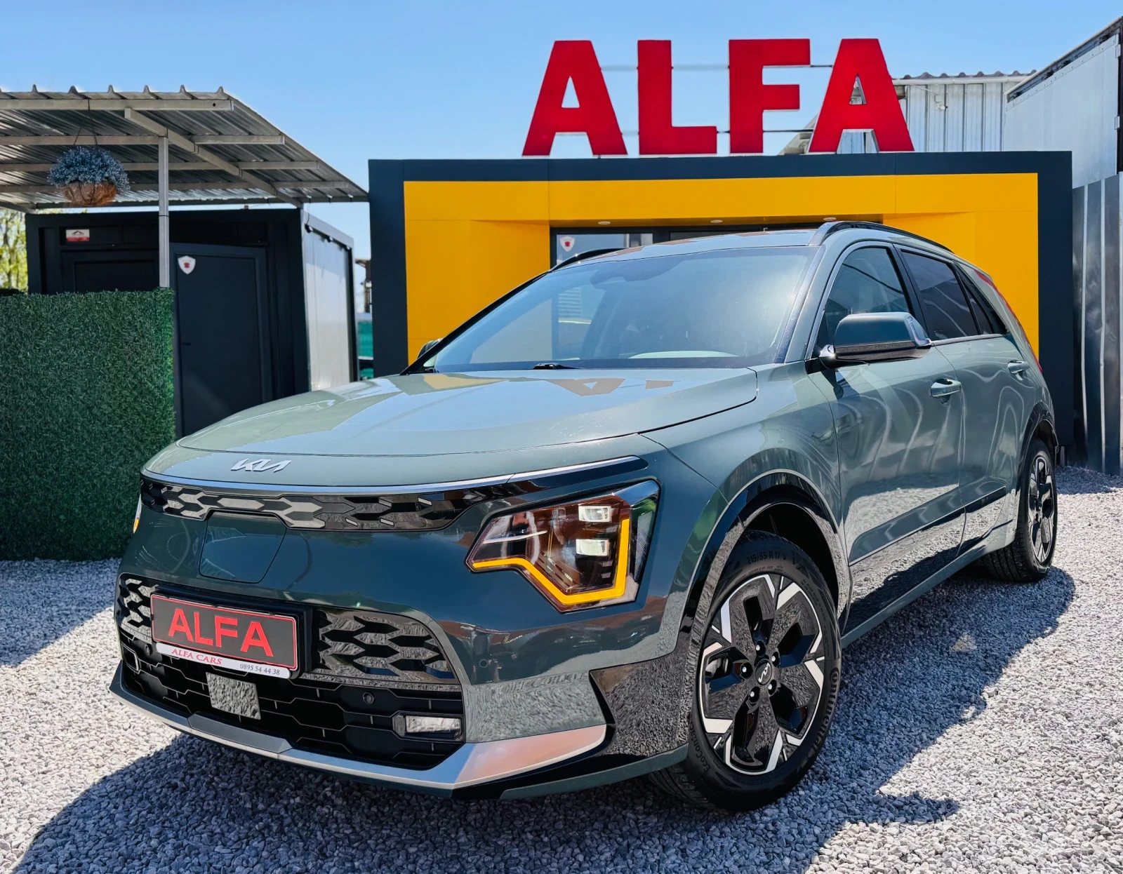 Kia Niro ГАРАНЦИЯ/КАТО НОВА/1 СОБСВЕНИК/ГЕРМАНИЯ/