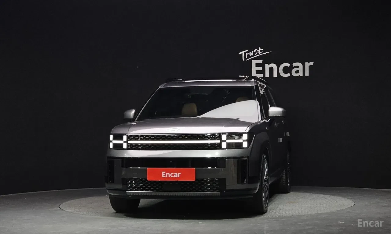 Hyundai Santa fe CALLIGRAPHY* DISTRONIC* HEAD-UP* 360 КАМЕРИ* ОБДУХ, снимка 2 - Автомобили и джипове - 54355188