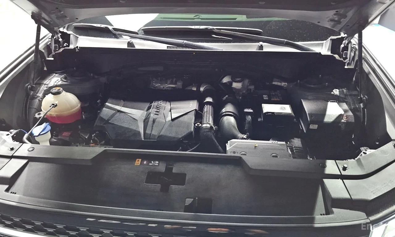 Hyundai Santa fe CALLIGRAPHY* DISTRONIC* HEAD-UP* 360 КАМЕРИ* ОБДУХ, снимка 6 - Автомобили и джипове - 54355188