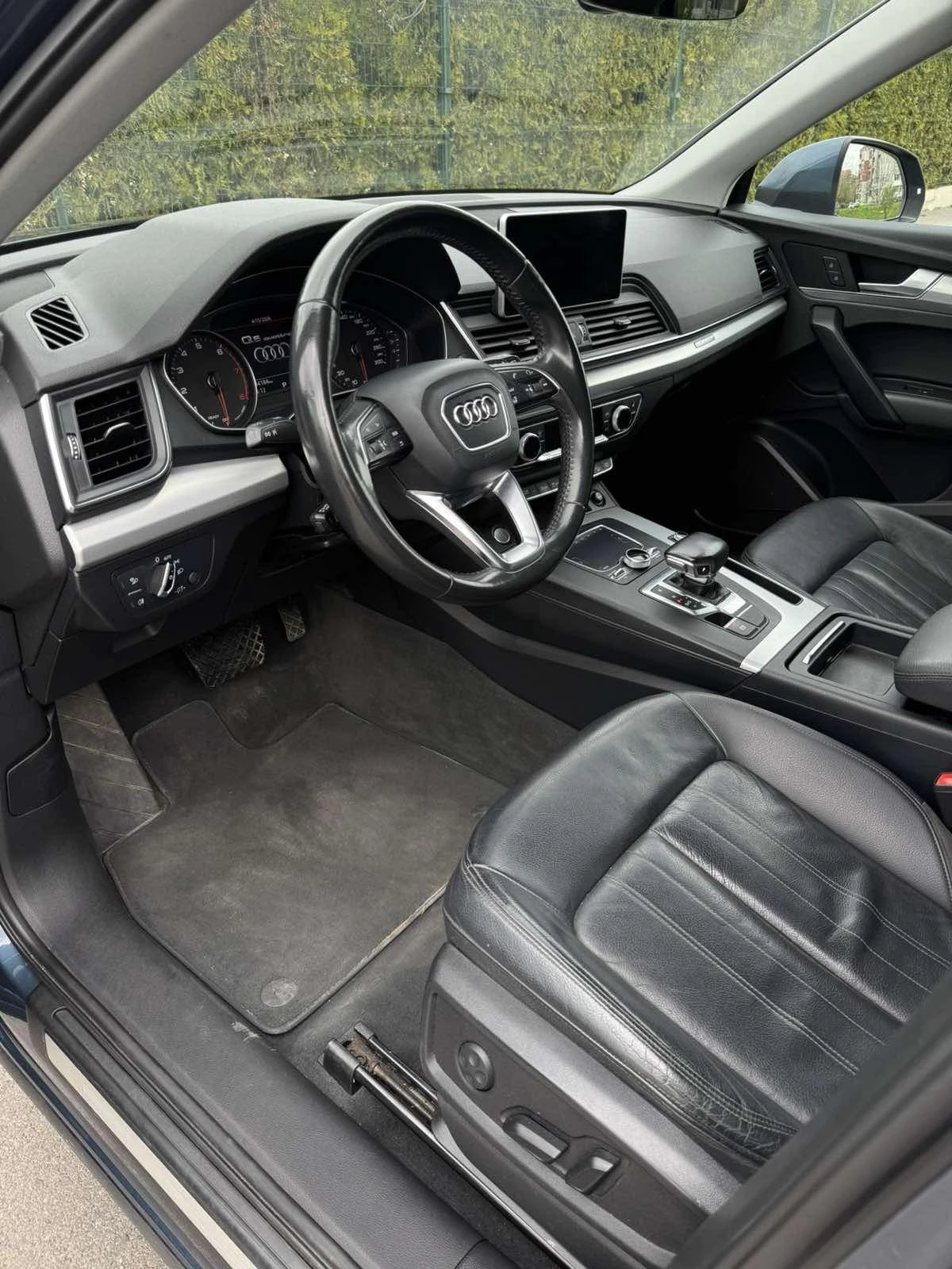 Audi Q5 Progressive, снимка 13 - Автомобили и джипове - 54427446