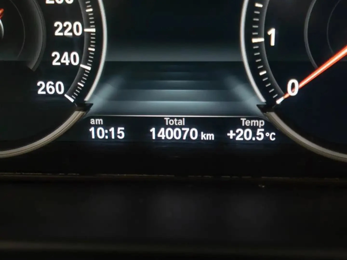 BMW X5 xDrive35i * Premium Pack* AвтоКредит * (ЦЕНА ДО БГ, снимка 10 - Автомобили и джипове - 54973663