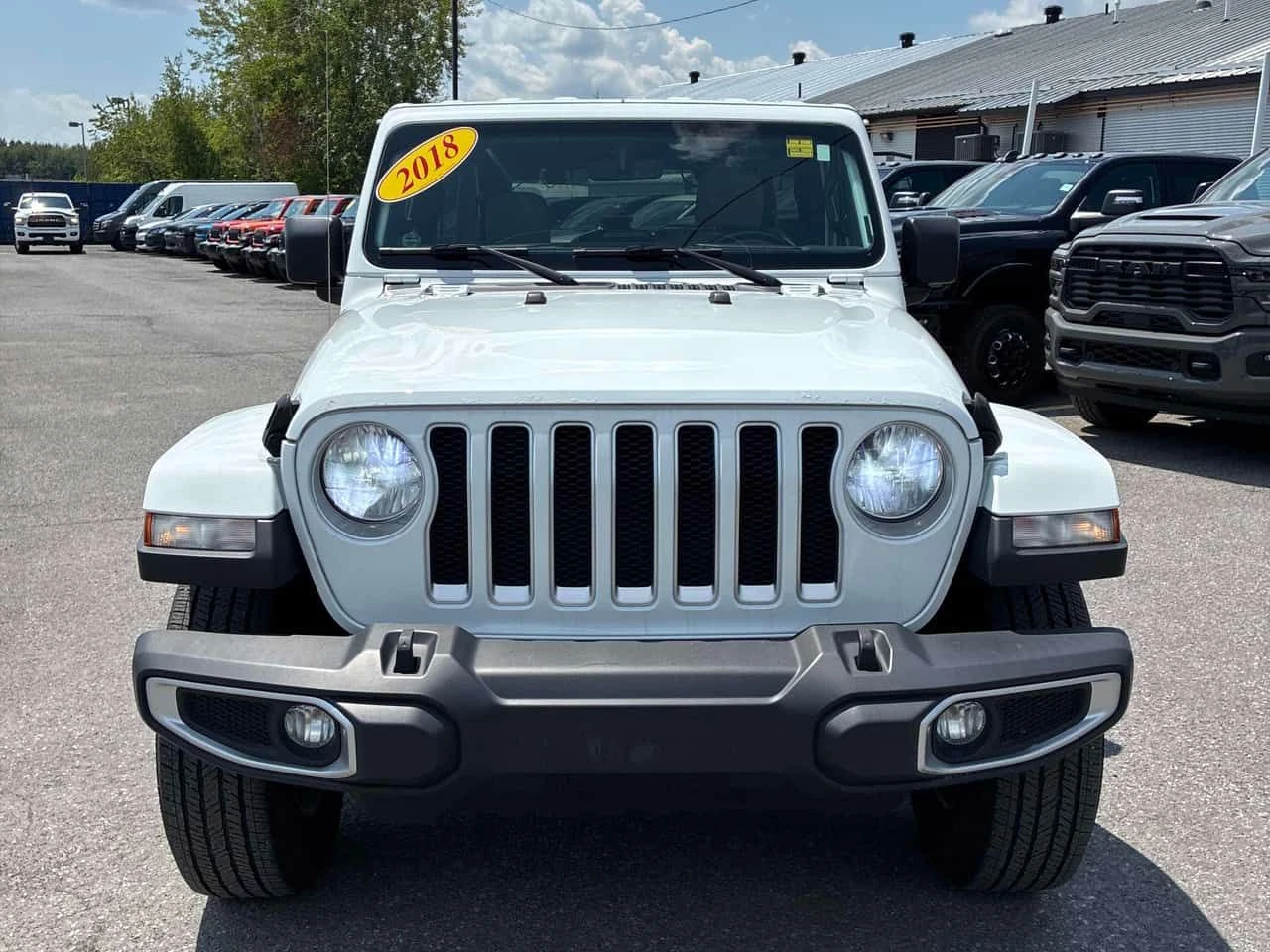 Jeep Wrangler * Sahara * CARFAX * ЦЕНА ДО БГ, снимка 4 - Автомобили и джипове - 55263100