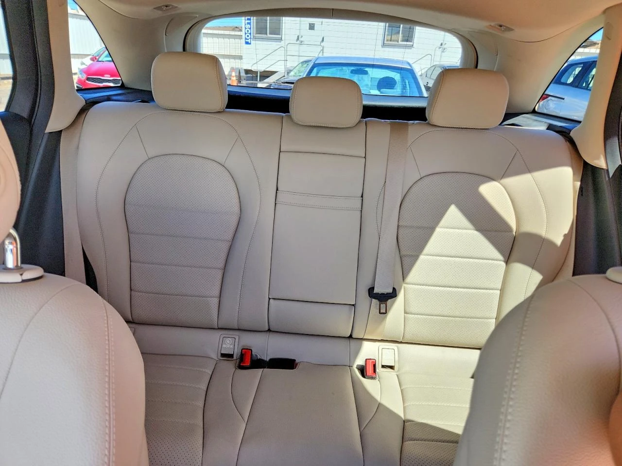 Mercedes-Benz GLC 300 2.0l, снимка 10 - Автомобили и джипове - 55773194