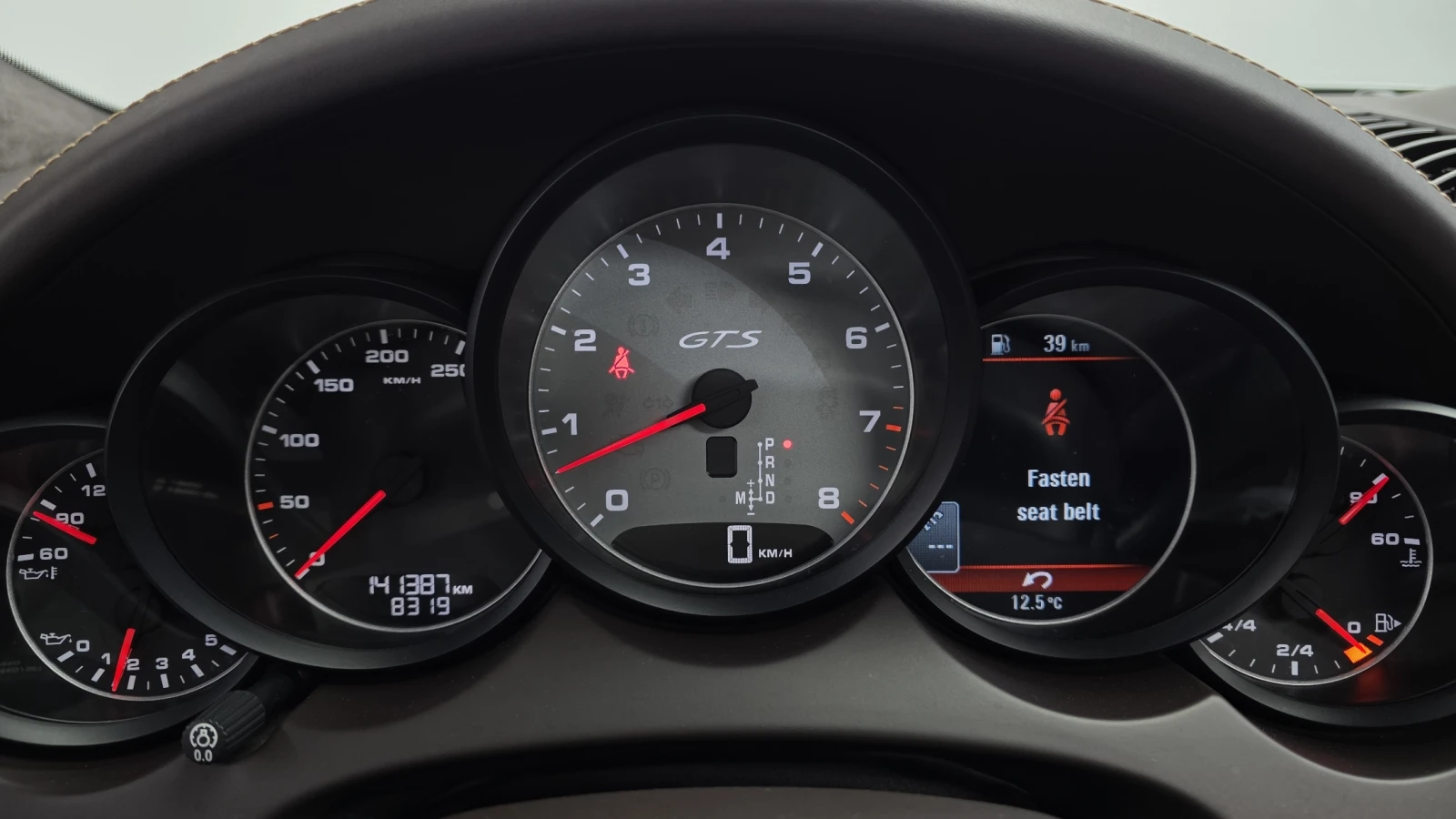 Porsche Cayenne GTS* ЕЛ. БАГАЖНИК* ПОДГРЕВ ВОЛАН* ЛЮК* КРАЙНА ЦЕНА, снимка 8 - Автомобили и джипове - 55983873