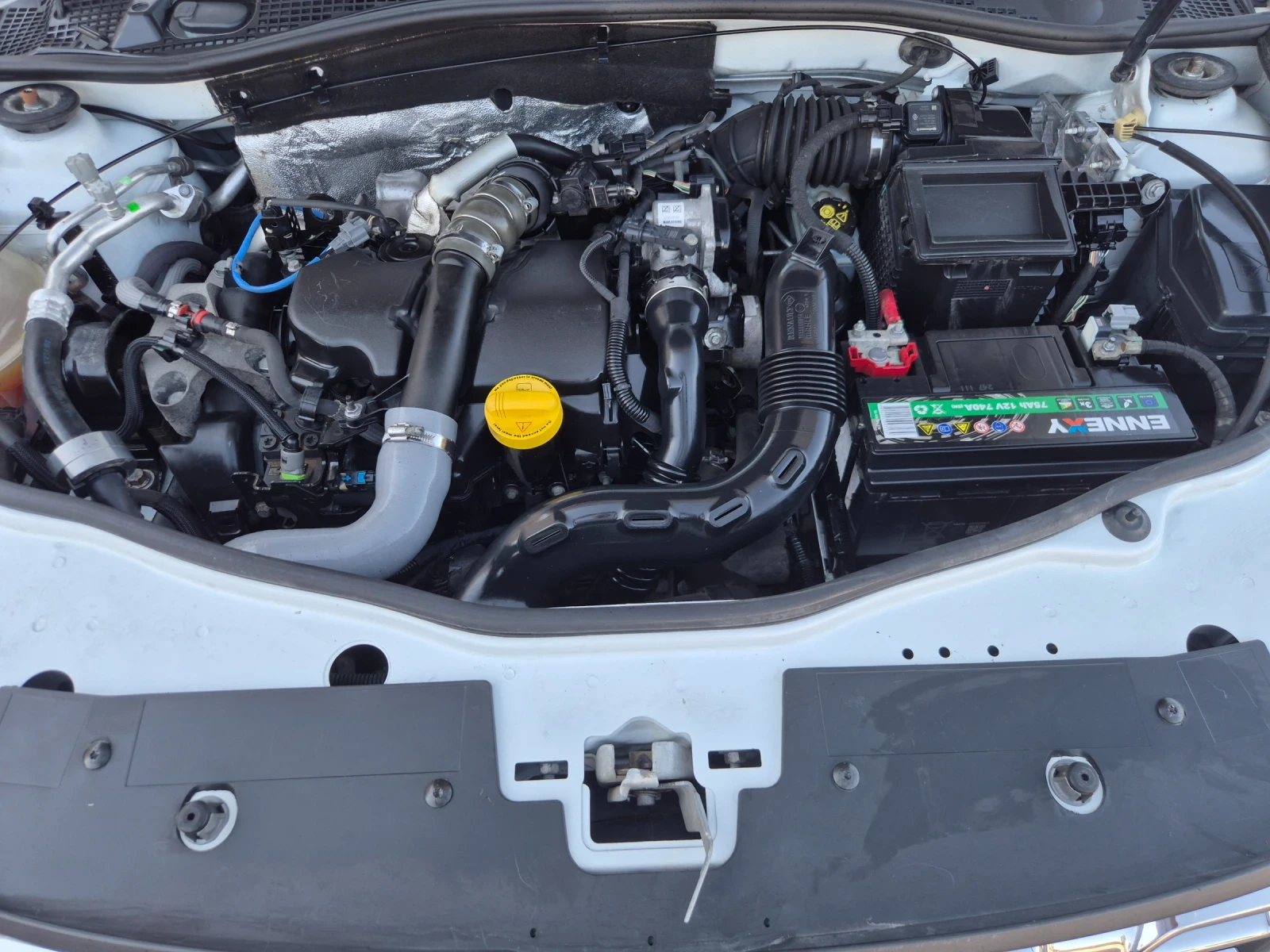 Dacia Duster 4x4 , снимка 14 - Автомобили и джипове - 56120663
