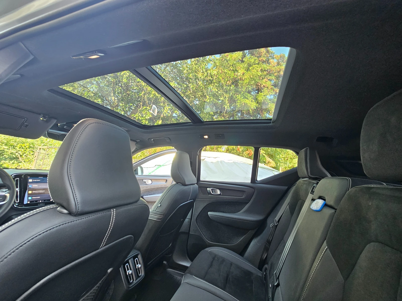 Volvo XC40, снимка 14 - Автомобили и джипове - 56242712
