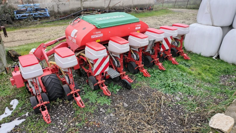 Сеялка Gaspardo Mirka 8r, снимка 3 - Селскостопанска техника - 53122666