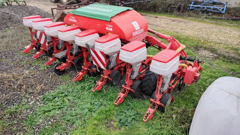 Сеялка Gaspardo Mirka 8r, снимка 4 - Селскостопанска техника - 53122666