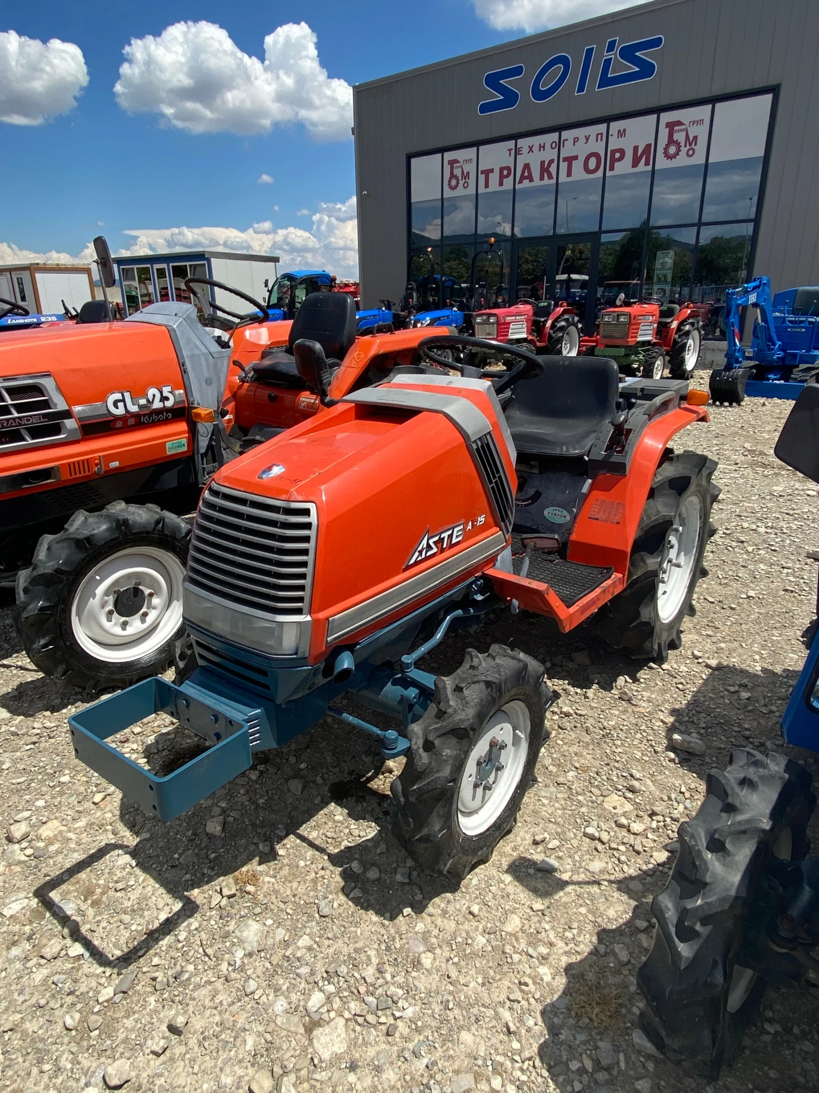Трактор Yanmar, снимка 11 - Селскостопанска техника - 55264576