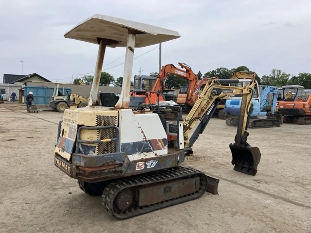 Багер Yanmar B17 - ОЧАКВАН 15.09.2026!!!, снимка 4 - Индустриална техника - 54347571