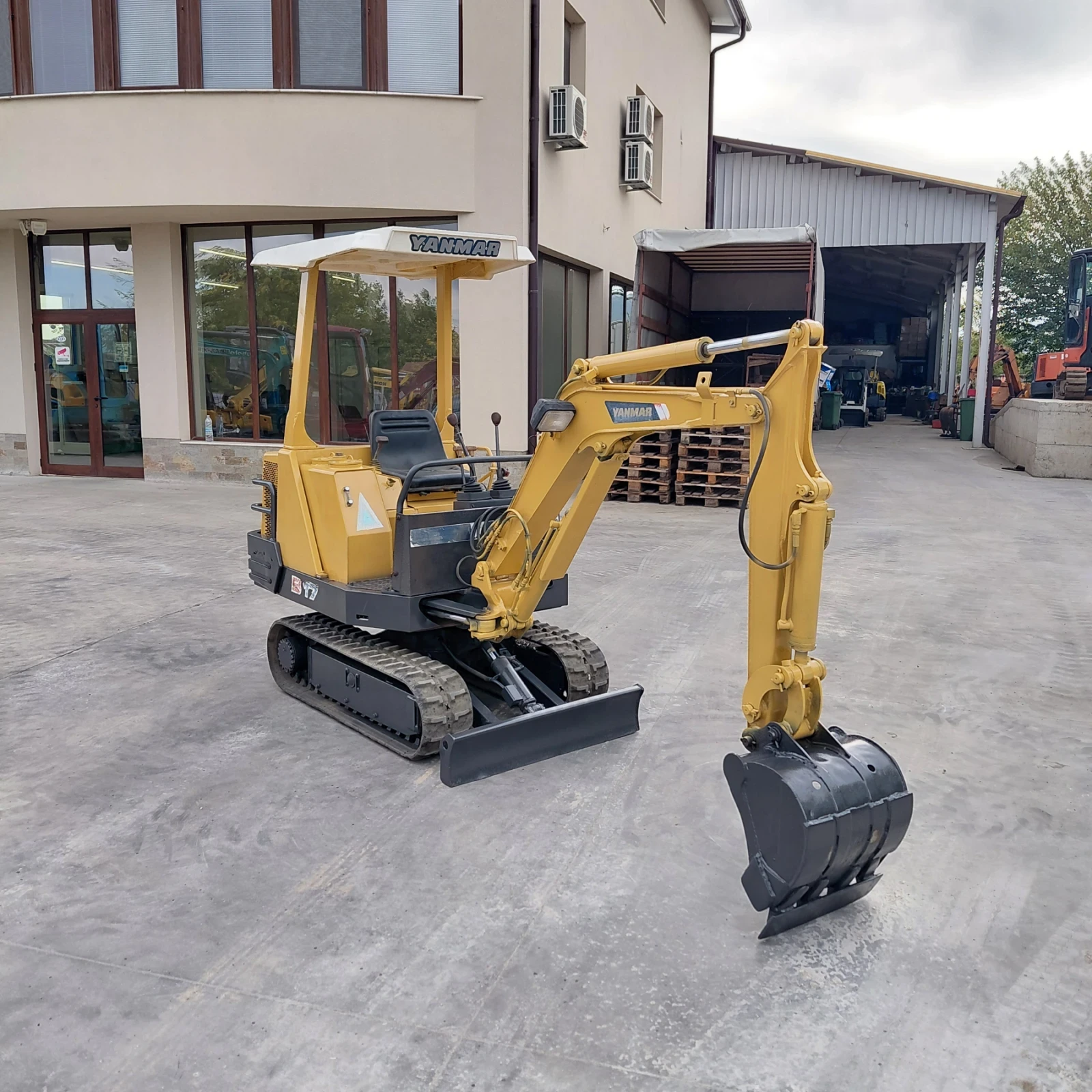 Багер Yanmar B17 * ПРОМОЦИЯ * , снимка 7 - Индустриална техника - 54347571