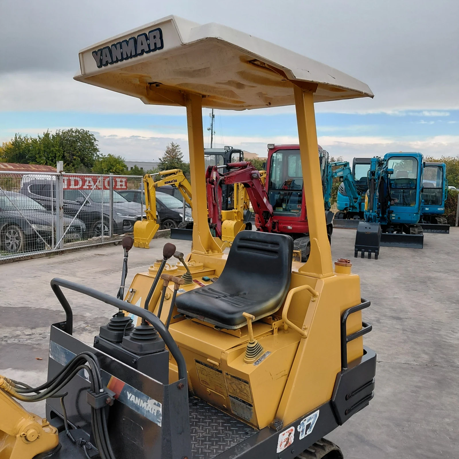 Багер Yanmar B17 * ПРОМОЦИЯ * , снимка 9 - Индустриална техника - 54347571