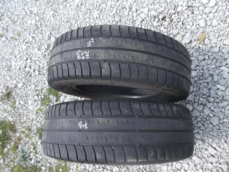 Гуми Летни 205/65R16, снимка 1 - Гуми и джанти - 21379027