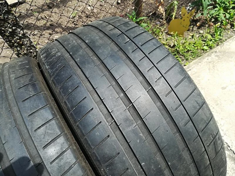 Гуми Летни 245/40R18, снимка 10 - Гуми и джанти - 21670960