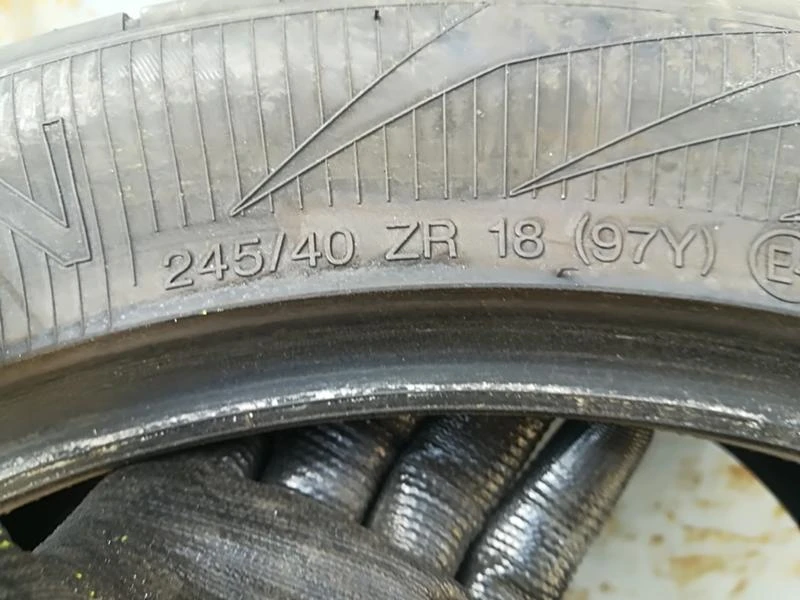 Гуми Летни 245/40R18, снимка 6 - Гуми и джанти - 21670960