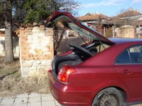 Toyota Avensis 2.0 D4D 116kc, снимка 4