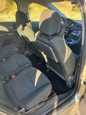 Peugeot 5008 1.6 Hdi , Android, снимка 12