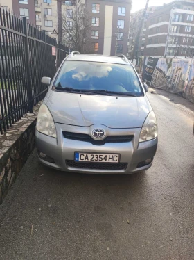 Toyota Corolla verso 2.2 D-4D, снимка 2