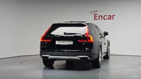 Volvo V90 T5* AWD* DISTRONIC* КАМЕРА* ПОДГРЕВ* HEADUP* , снимка 4